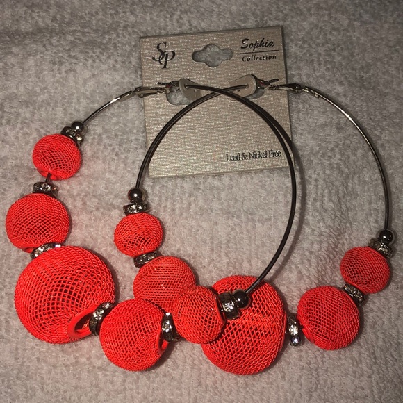 4 EARRING BUNDLE - Picture 2 of 6